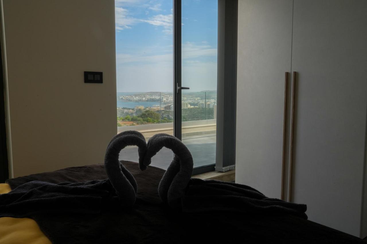 メーリッハLux Sea&Country Views With Poolアパートメント エクステリア 写真